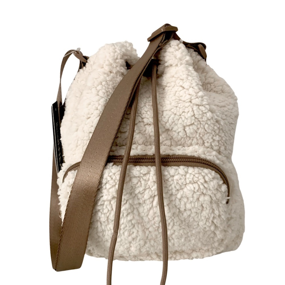 NWT 32 Degrees Sherpa Drawstring Bucket Shoulder Bag Ivory Taupe - Picture 6 of 6